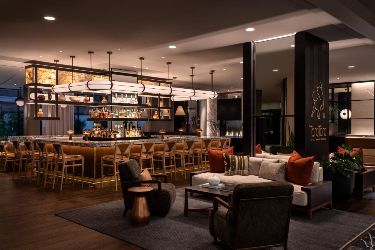 Four Seasons Hotel Houston Bagian luar foto