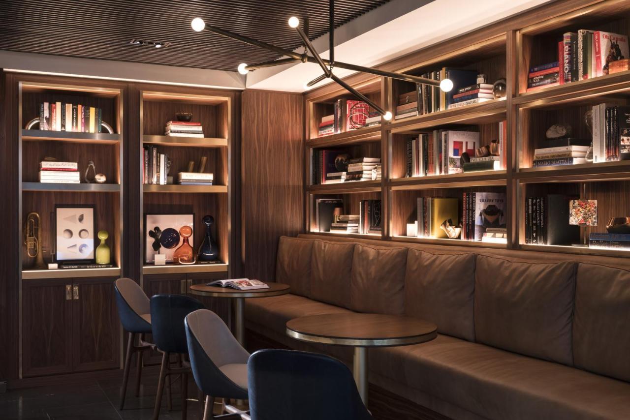 Four Seasons Hotel Houston Bagian luar foto