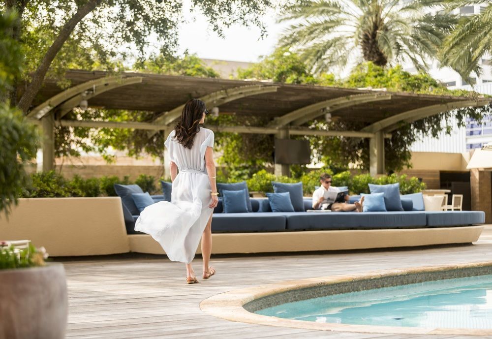 Four Seasons Hotel Houston Bagian luar foto