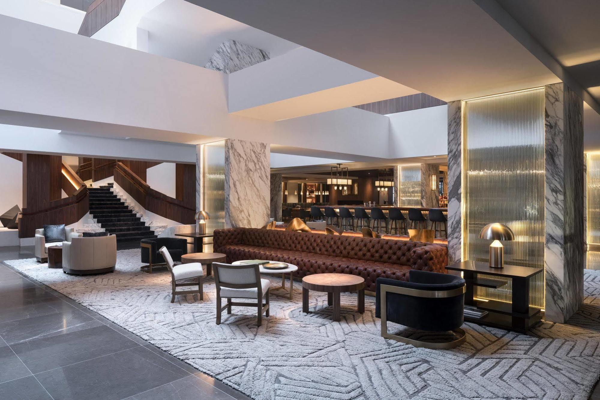 Four Seasons Hotel Houston Bagian luar foto